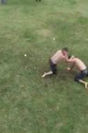 CAZGIRDAN GENÇLERE MESAJI VAR