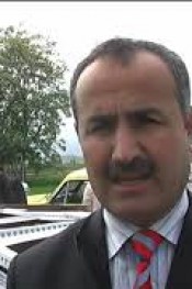 ÇİFTÇİLERE SIRIK DOMATES FİDESİ DAĞITILDI