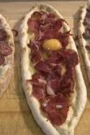 USTASINDAN BAFRA PİDESİ